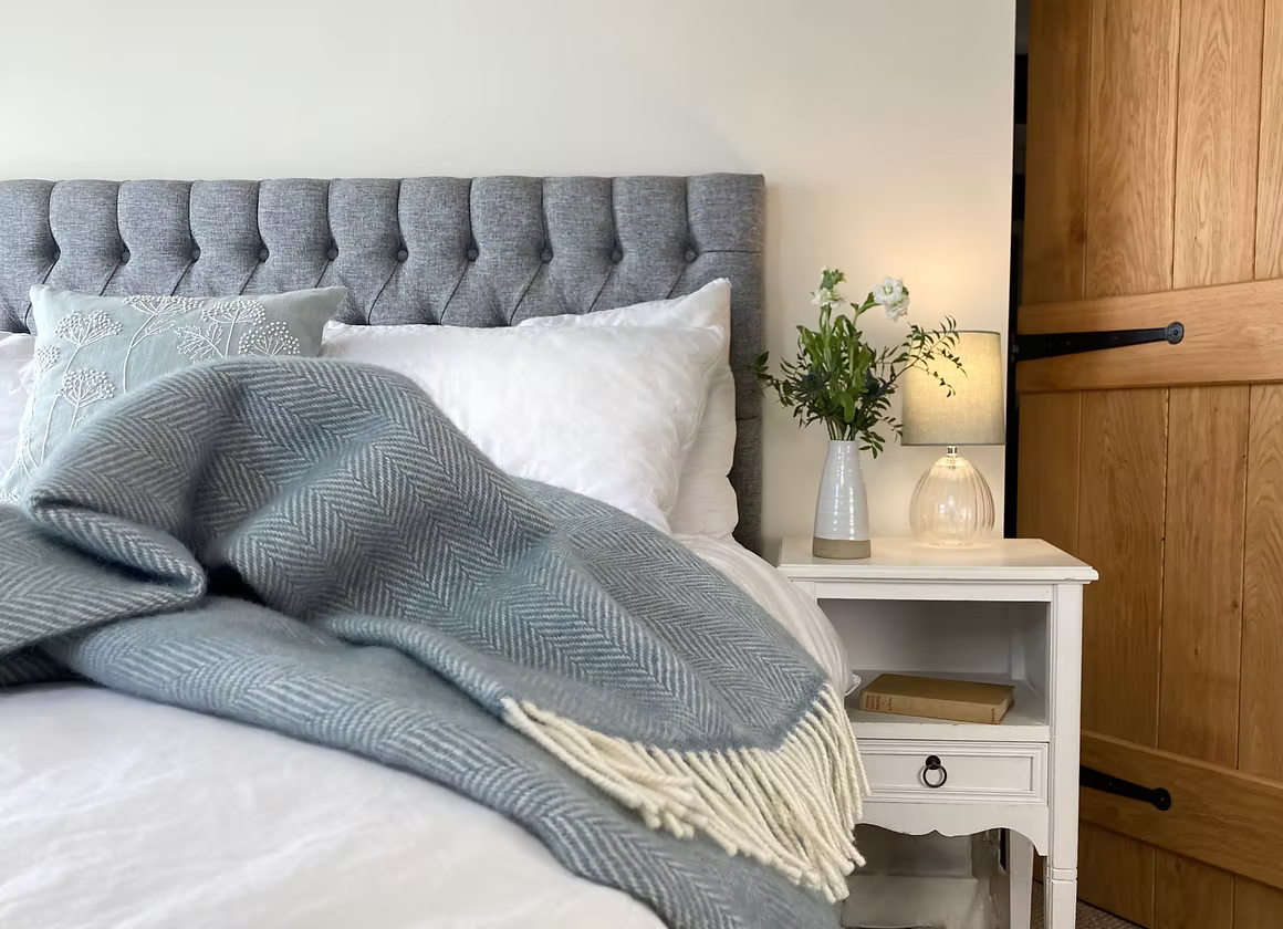 Richmond Throw Sage Green